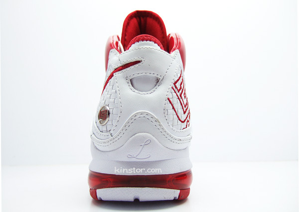 15664A1D4B0BF27C0FD448