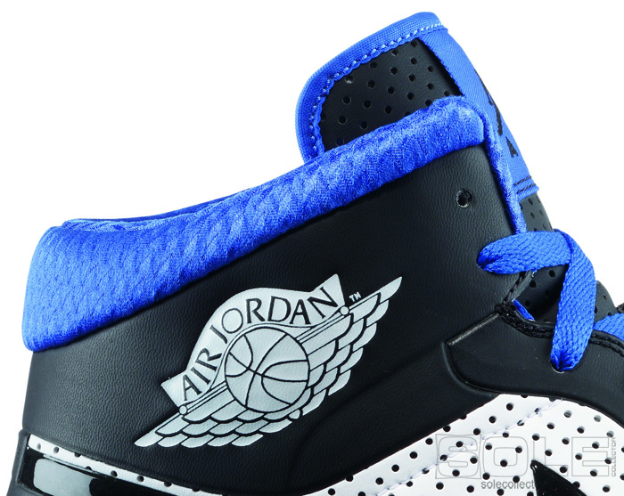 Alpha_AJ1_Wht-Blk-VRoy-detail