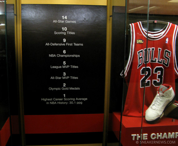 nike michael jordan building