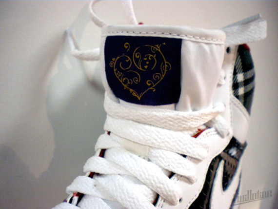 Nike Sportswear WMNS Court Force High – Valentine’s Day Pack – Spring 2010