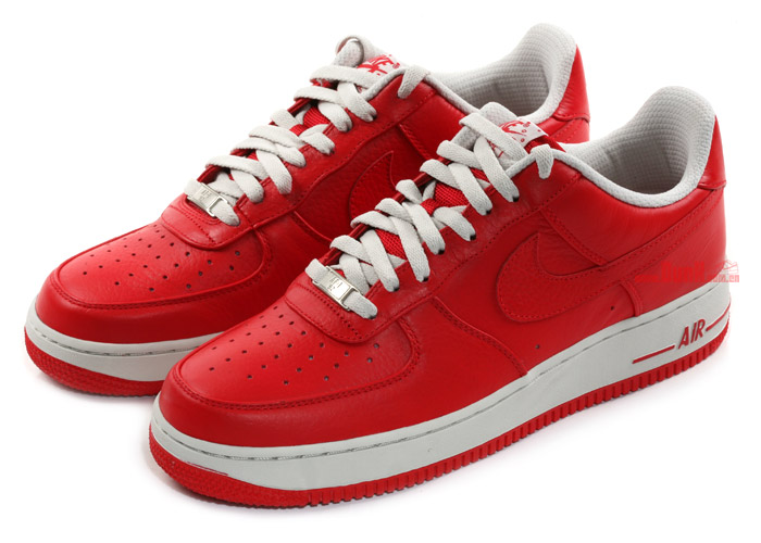 af1-red-bone-snow-06 af1-red-bone-snow-06