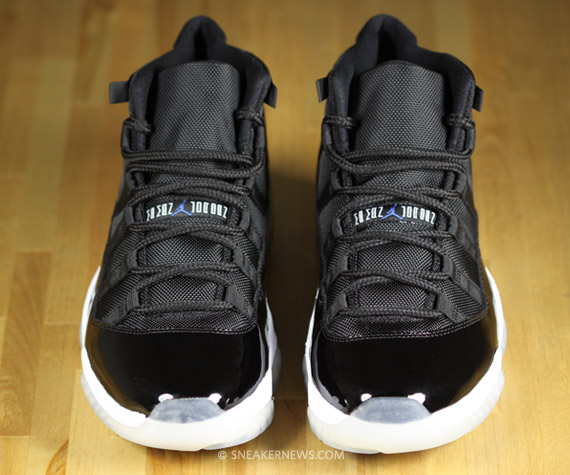 jordan 11 front view