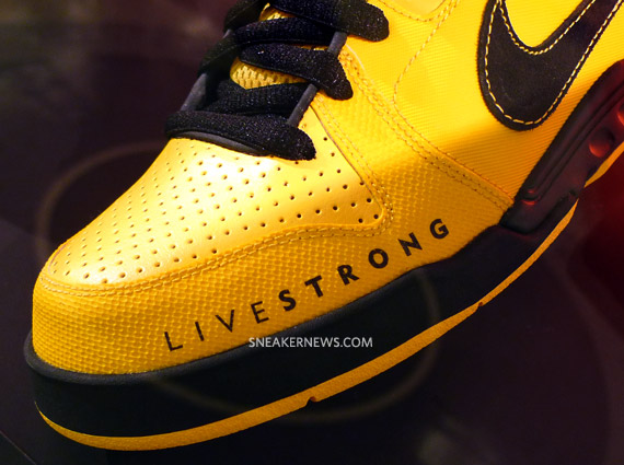 LIVESTRONG x Nike 6.0 Zoom Converge - Nigel Sylvester Tour Sneaker