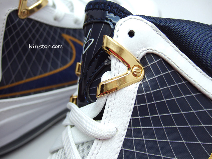 nike-lebron-7-midnight-navy-09 nike-lebron-7-midnight-navy-09