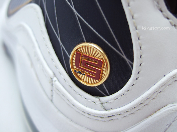 nike-lebron-7-midnight-navy-10 nike-lebron-7-midnight-navy-10