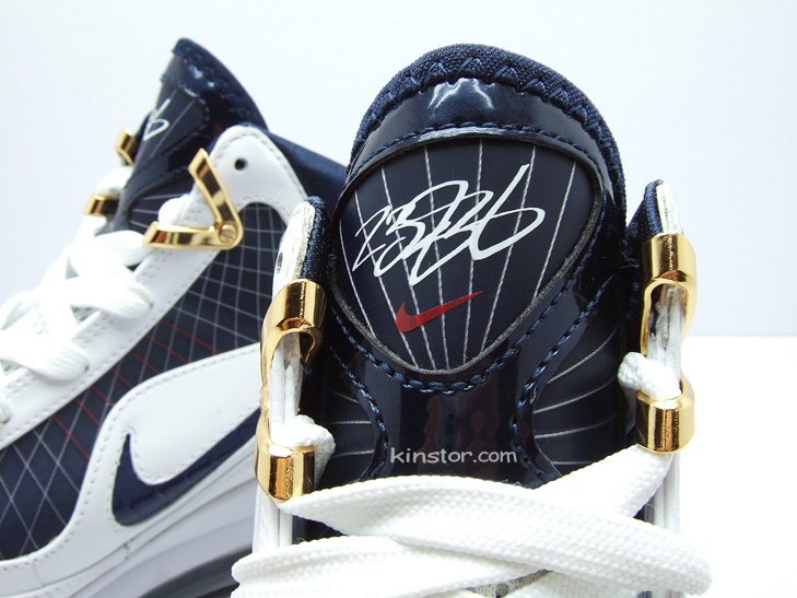 nike-lebron-7-midnight-navy-14 nike-lebron-7-midnight-navy-14