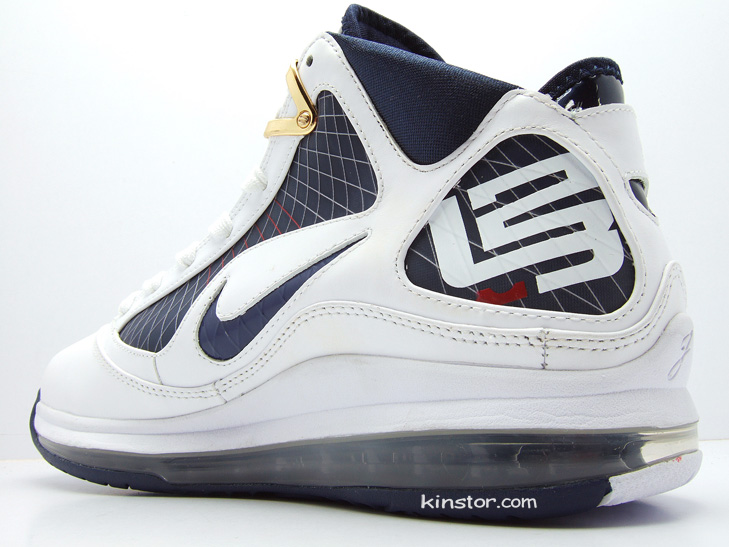 nike-lebron-7-midnight-navy-17 nike-lebron-7-midnight-navy-17