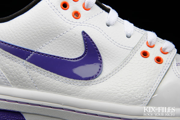 nike-steve-nash-cradle-rock-home-4