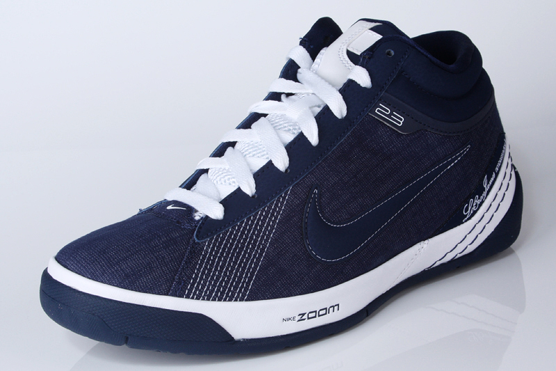 nike-zoom-lebron-ambassador-2-gr-navy-white-2-01