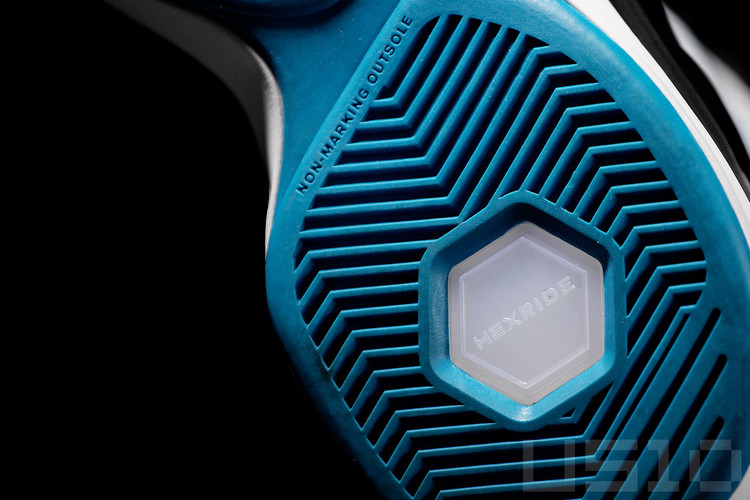 reebok-kamikaze-2010-preview-01