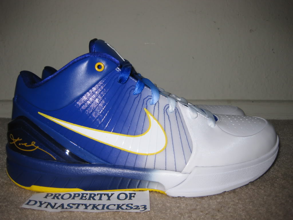 zoom-kobe-4-home-gradient-01