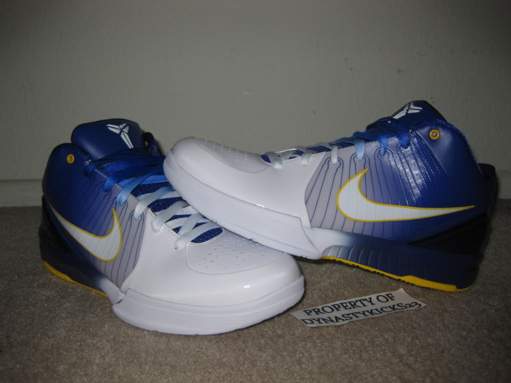 zoom-kobe-4-home-gradient-04