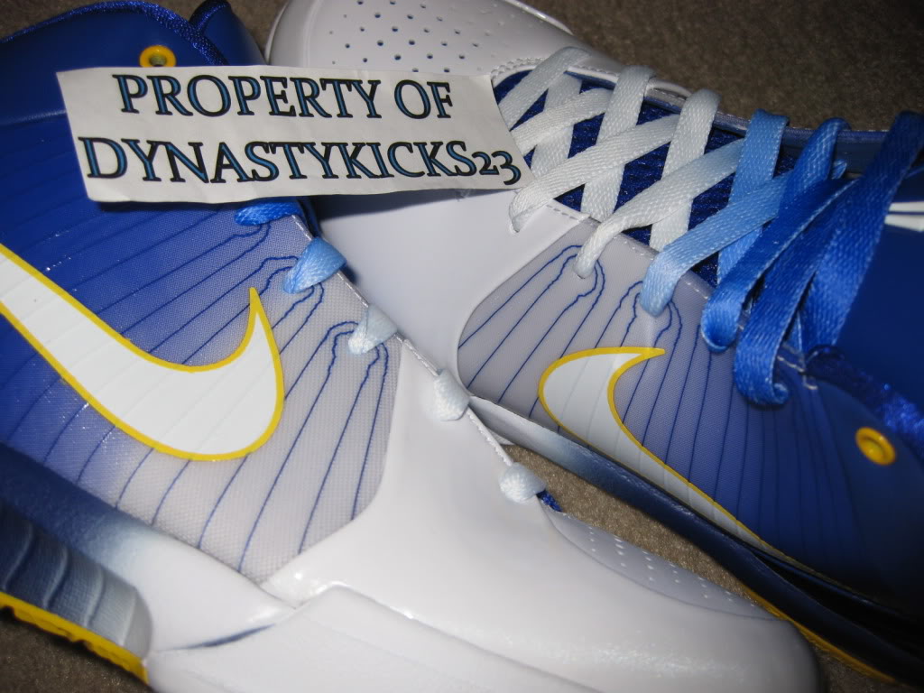 zoom-kobe-4-home-gradient-06