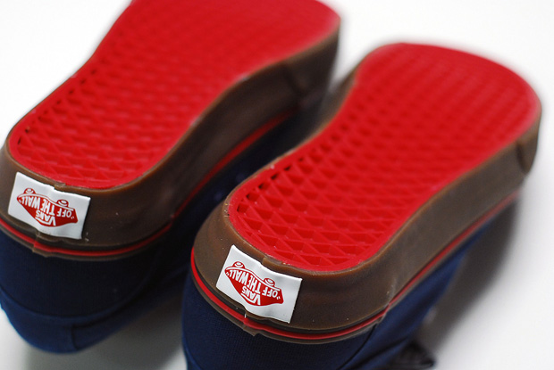 in4mation-vans-chukka-low-5