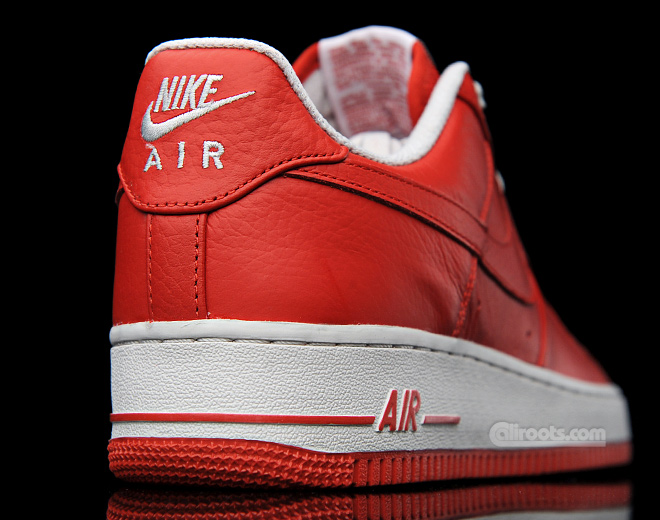 nike-air-force-1-christmas-05