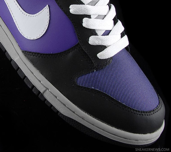 black and purple dunks