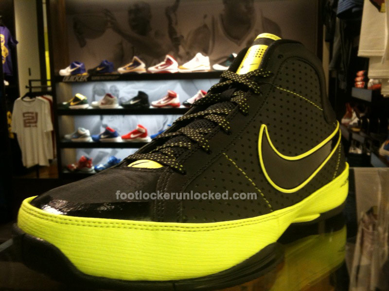 nike-zoom-hustle-electrolime-2 nike-zoom-hustle-electrolime-2