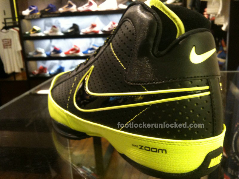 nike-zoom-hustle-electrolime-3 nike-zoom-hustle-electrolime-3