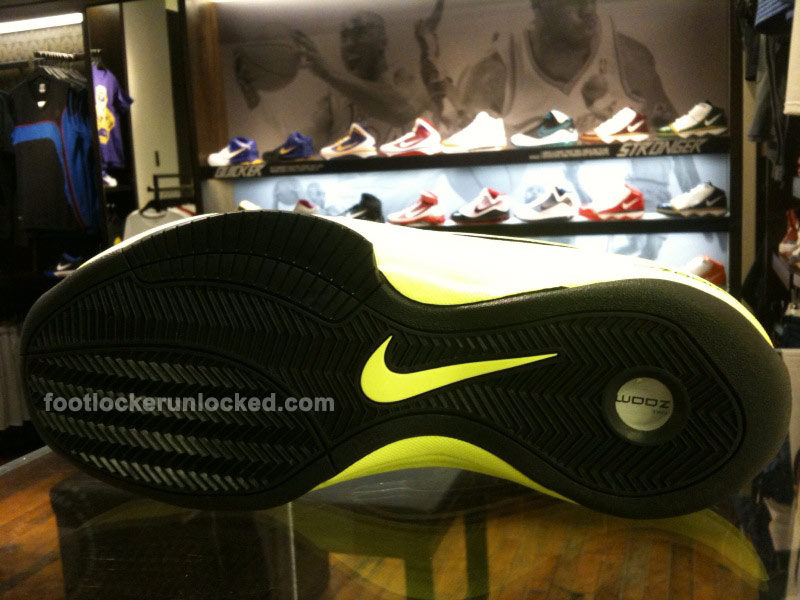 nike-zoom-hustle-electrolime-5 nike-zoom-hustle-electrolime-5