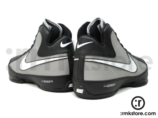 nike-zoom-hustle-tony-parker-blk-silver-01 nike-zoom-hustle-tony-parker-blk-silver-01