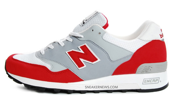 overkill-new-balance-berlin-wall-06