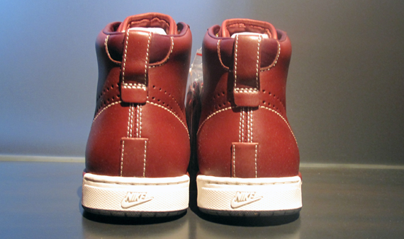 Nike Air Royal Mid Quickstrike @ 21 Mercer St. - SneakerNews.com