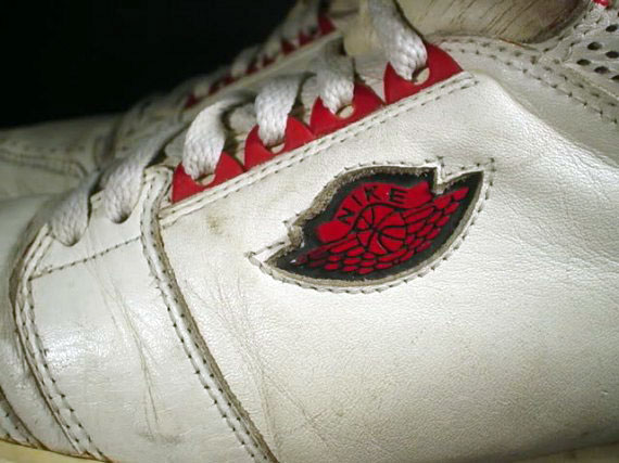 Air Jordan II (2) - 1985 Prototype - Available on eBay