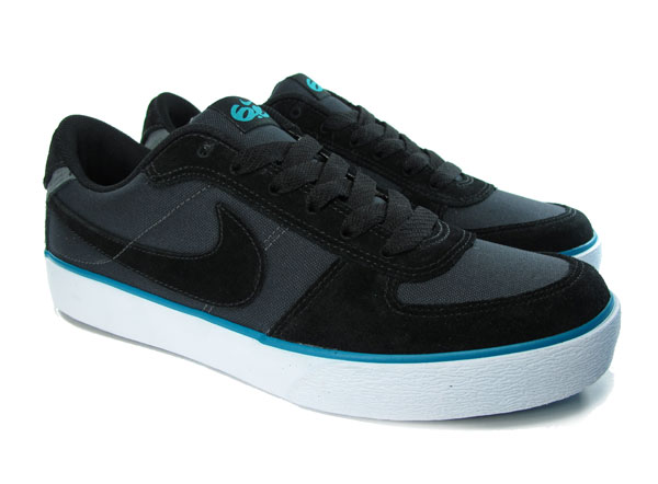 Nike 6.0 Mavrk Low Black - Blue SneakerNews.com