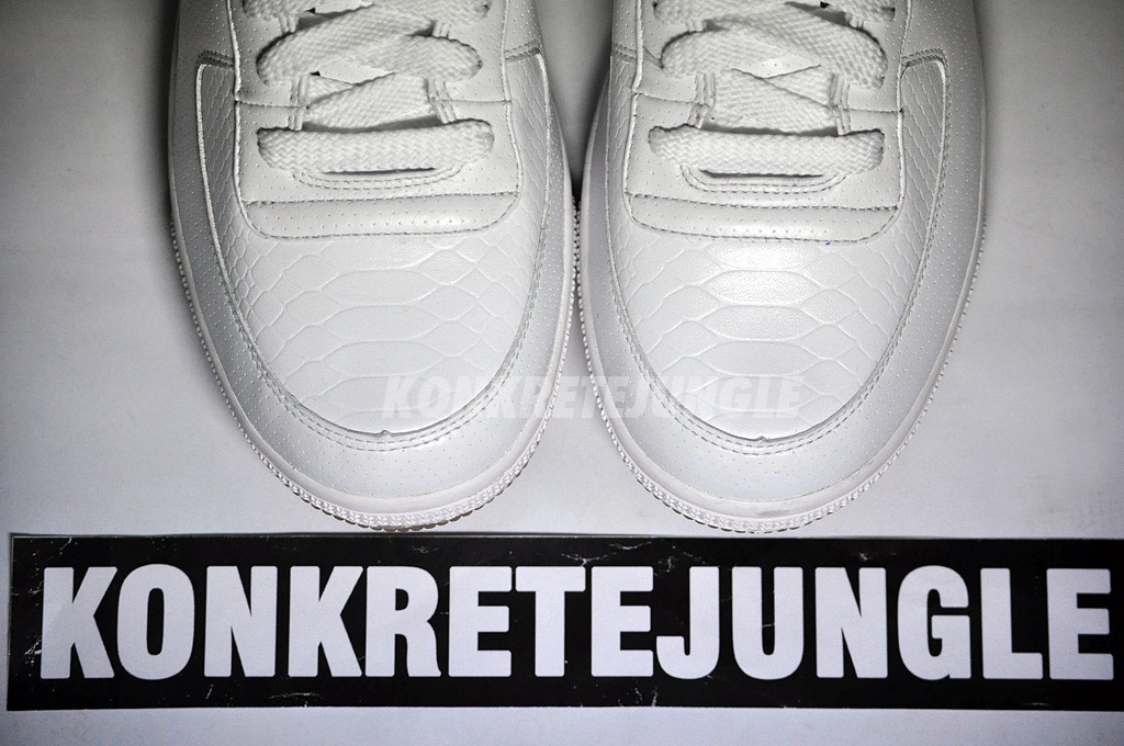 サンプル品 NIKE TERMINATOR HI SAMPLE ナイキ ターミネーター 茶白 307147-021 27cm 新品未使用品 デッドストック NIKE TERMINATOR HIGH BLACK⁄WHITE-UNIVERSITY RED 23HO-S