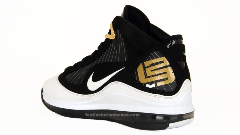Air_Max_LeBron_VII_whiteblackgold__4_