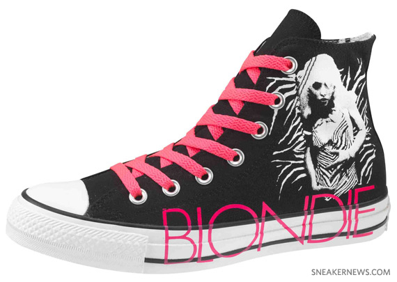 Arriba 106+ imagen blondie converse sneakers