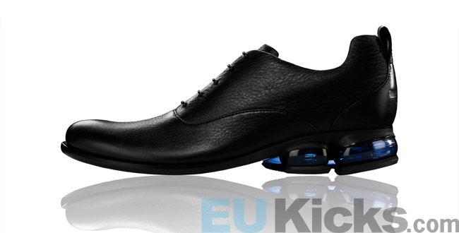 EA_Mega-Chic_black-background1 EA_Mega-Chic_black-background1