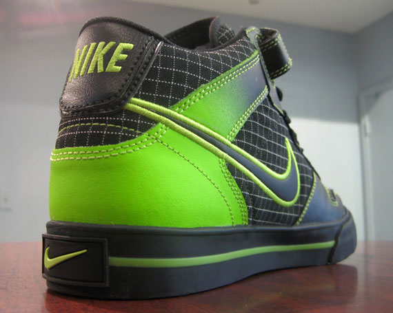 Nike Sellwood Mid AC GS - Black - Electric Green - SneakerNews.com