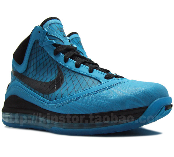 Nike_Air_Max_LeBron_VII_All_Star_Detail_Images_View_15 Nike_Air_Max_LeBron_VII_All_Star_Detail_Images_View_15