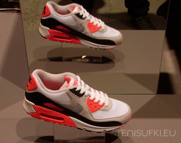 bbb-nike-4 bbb-nike-4