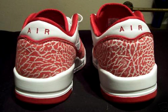 nike-air-assault-low-white-red-elephant-sample-7