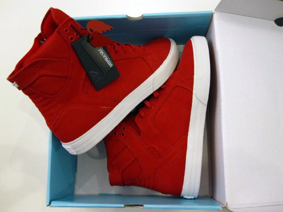 supra-skytop-broken-heart-valentines-03