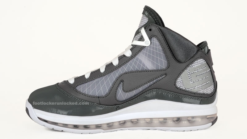 Air_Max_LeBron_VII_cool_grey__2_