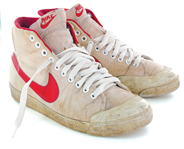 Tony-Hallam---Vintage-Skate-18 Tony-Hallam---Vintage-Skate-18