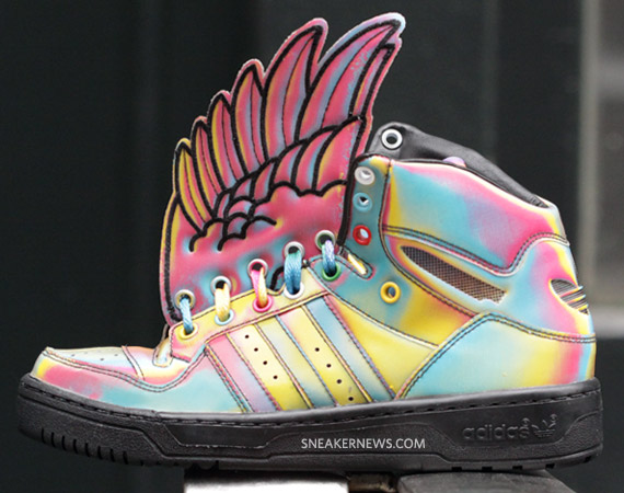 adidas-jeremy-scott-wings-rainbow-12