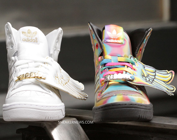 adidas-jeremy-scott-wings-white-gold-rainbow-02