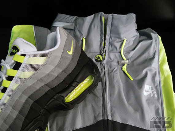 Nike Air Max 95 Neon + Matching Windbreaker – Available
