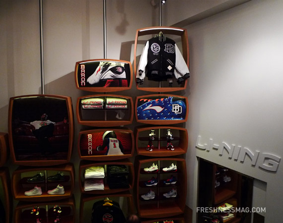 li-ning-store-portland-03