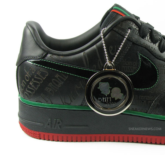 nike-air-force-1-2010-black-history-month-1