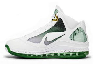 Nike Air Max LeBron VII (7 