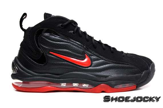 nike-air-total-max-uptempo-black-red-02