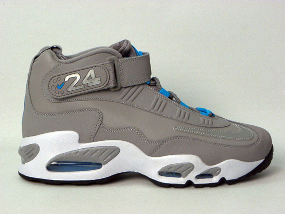 nike-griffey-max-1-grey-2