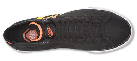 nike-sweet-classic-hi-canvas-orange-yellow-01