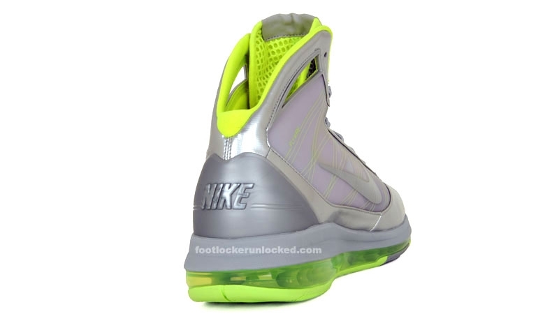 Air-Max-Hyperize-metallic-silvervolt-_4_