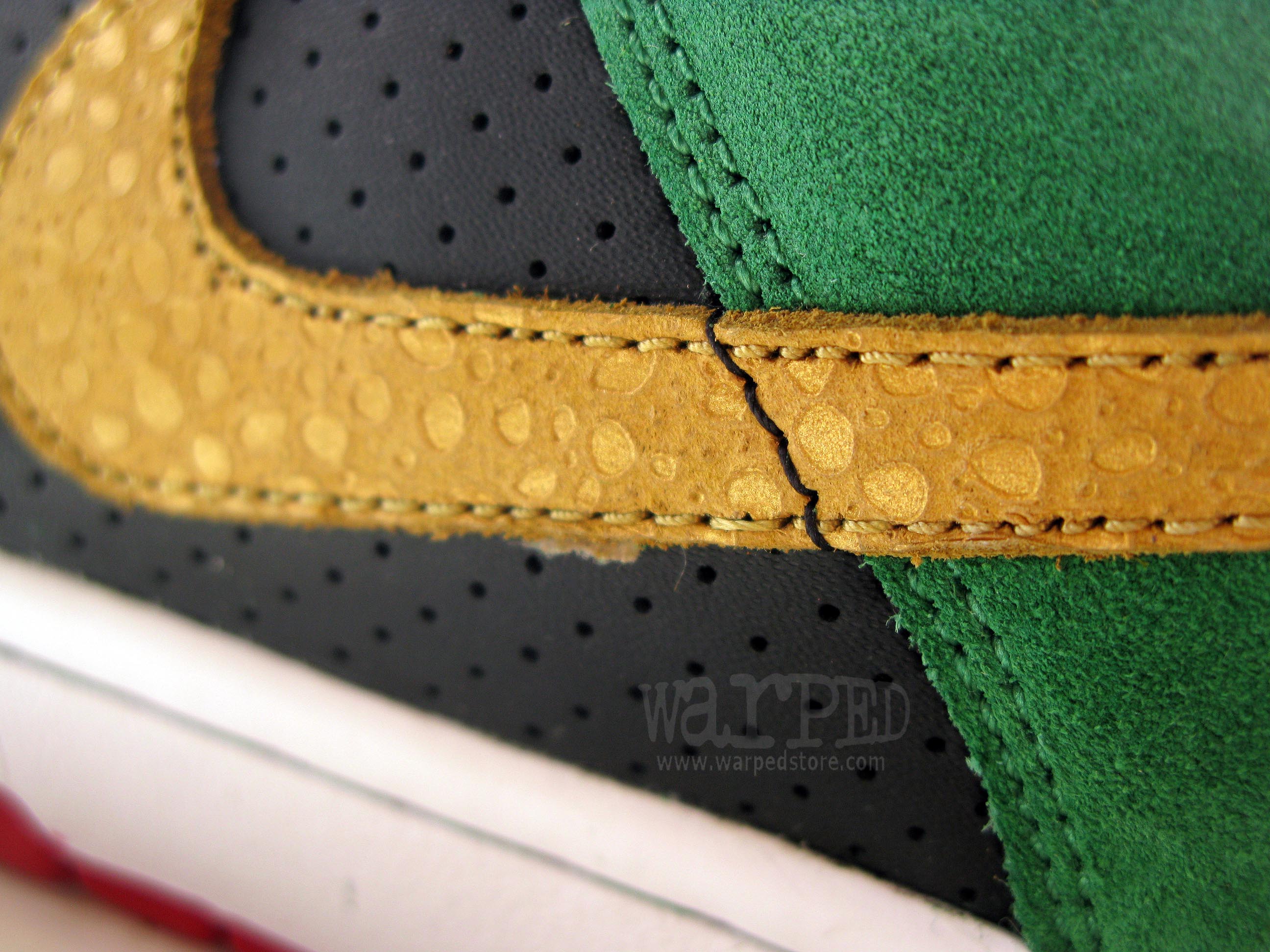 green and gold nike dunks